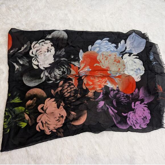 Jonathan Saunders Cashmere Modal Scarf in Peony Multicolor - Picture 8 of 9
